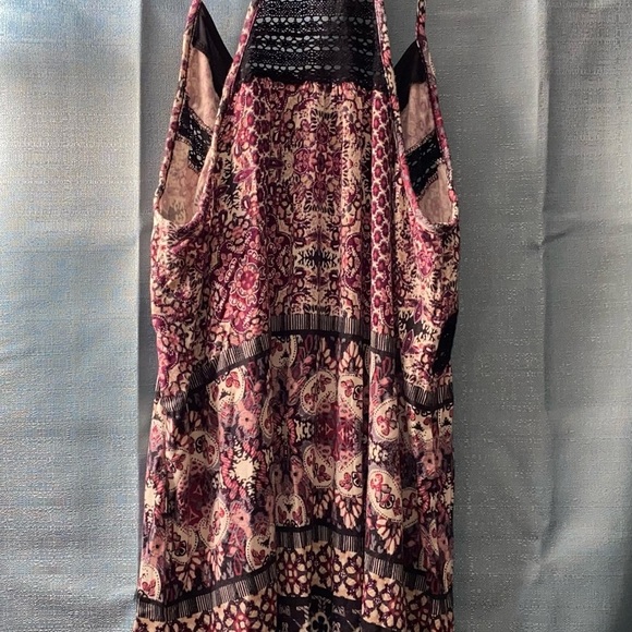 Maurice’s Racerback Lace Tank top size Medium - Picture 2 of 3